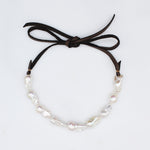 Baroque Small Pearl Choker (White)