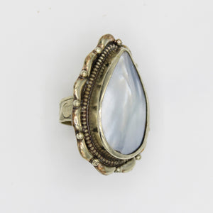 Vintage Tibetan Mother of Pearl Ring