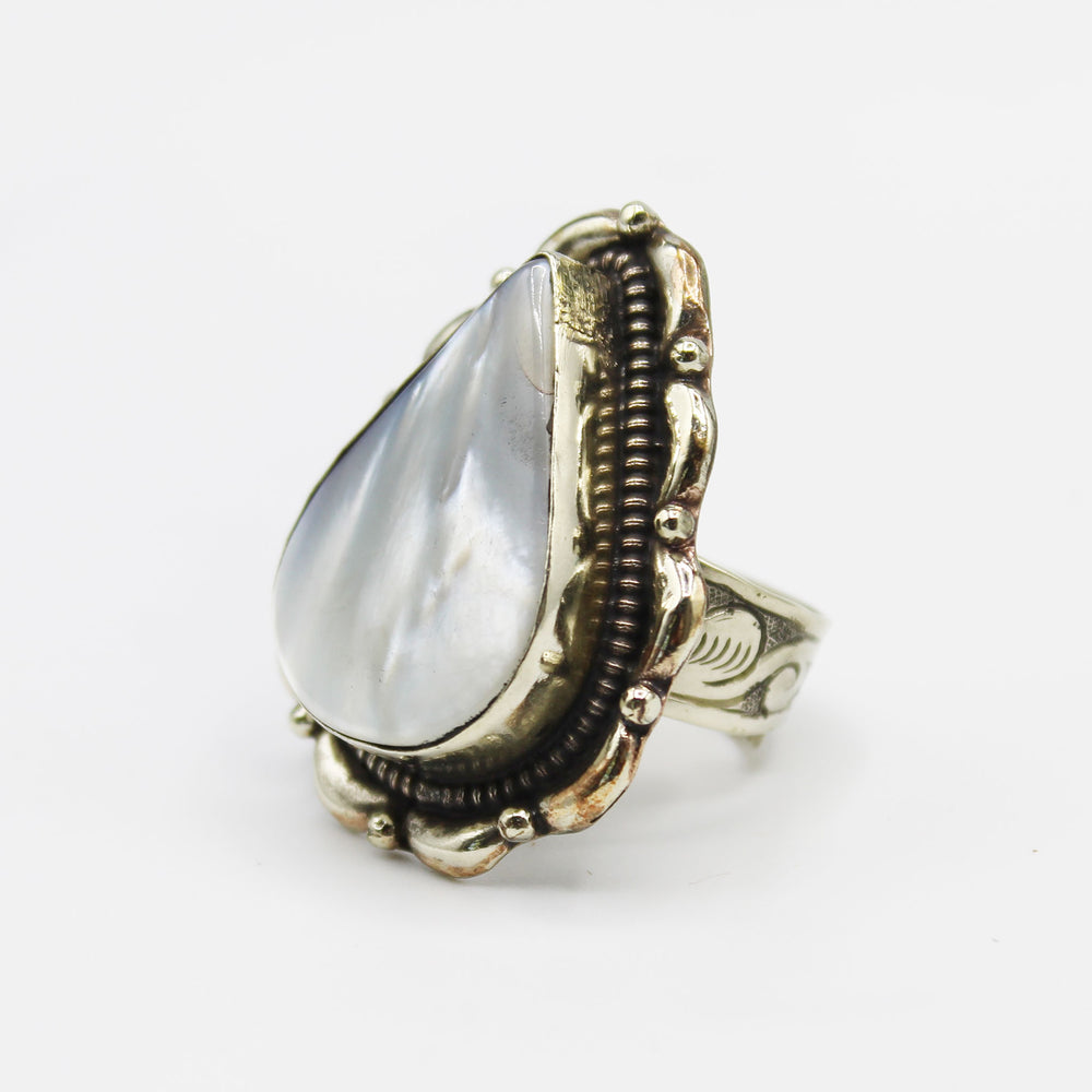 Vintage Tibetan Mother of Pearl Ring