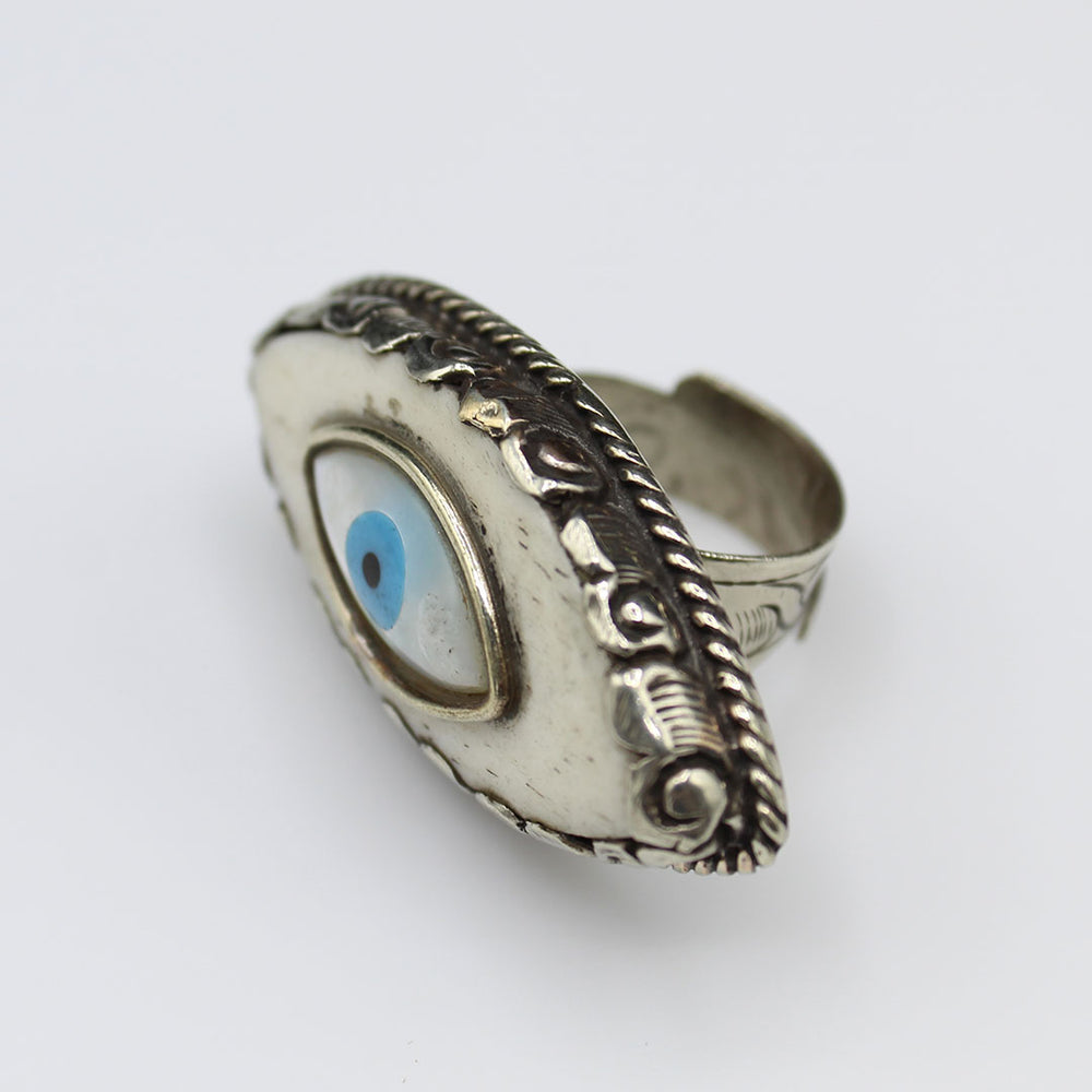 
            
                Load image into Gallery viewer, Vintage Tibetan Ring
            
        